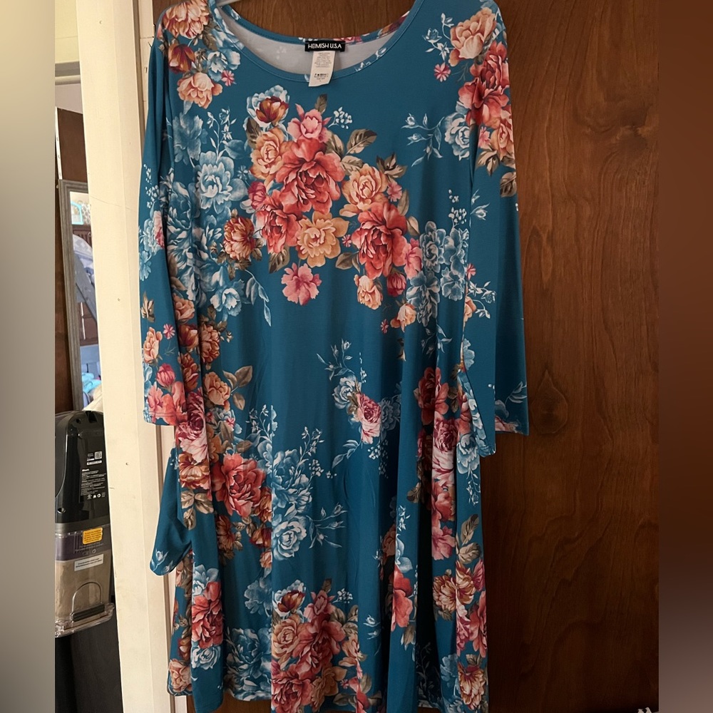 3/4 sleeve foley dress